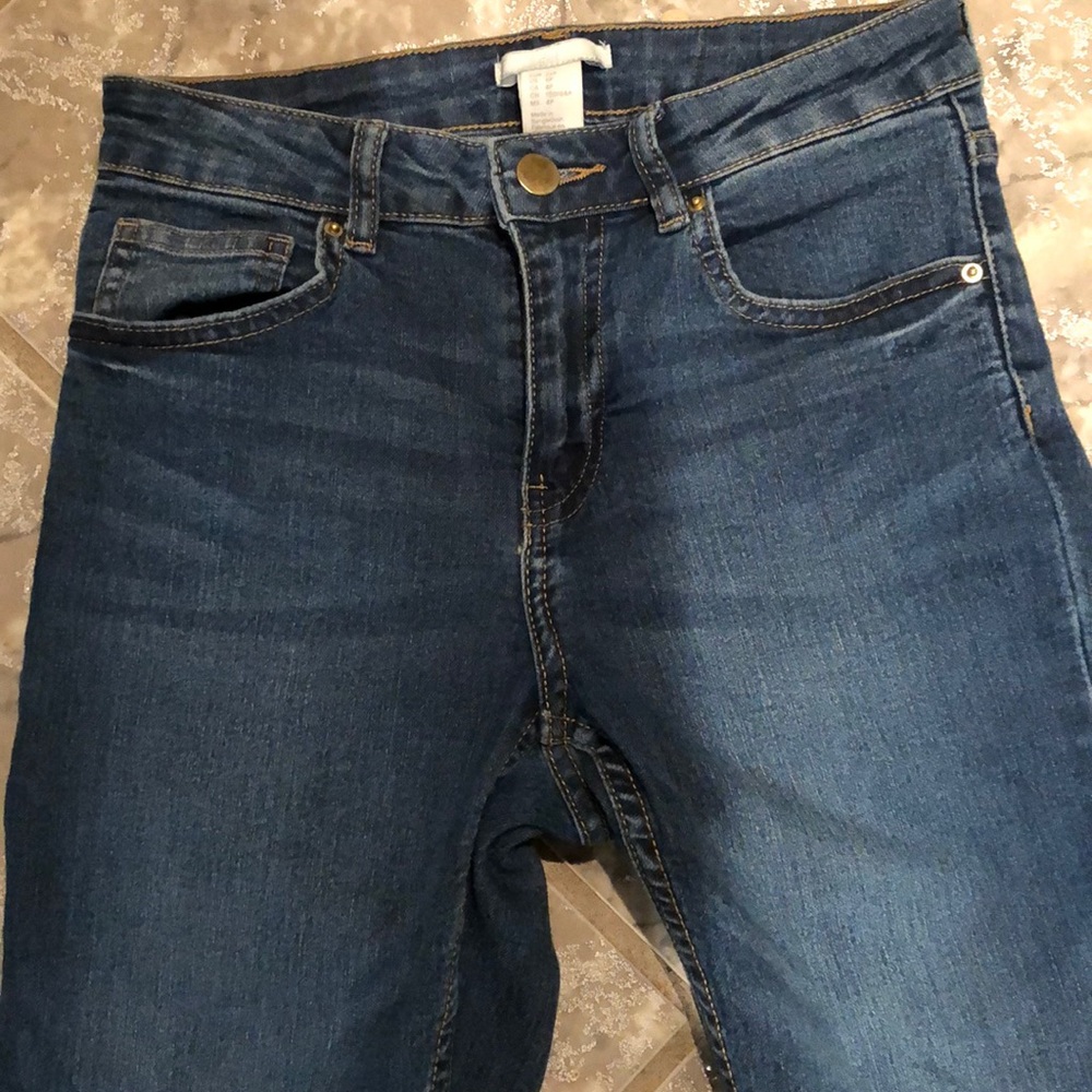 Jeans - Picture 2 of 4